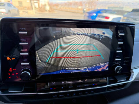 2024 Toyota Sienna LE 8-Passenger