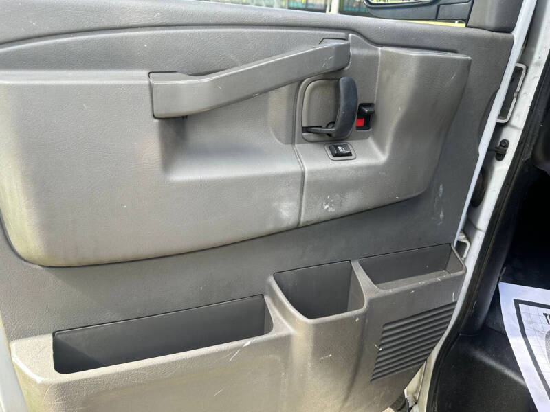 2018 Chevrolet Express 2500