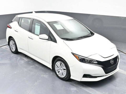 2023 Nissan LEAF S