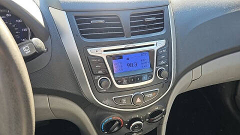 2014 Hyundai Accent GS