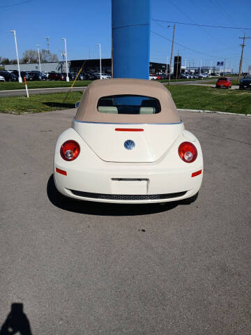 2009 Volkswagen New Beetle Convertible