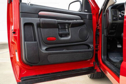 2005 Dodge Ram 1500 SRT-10