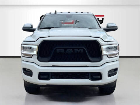 2022 RAM 3500 Laramie