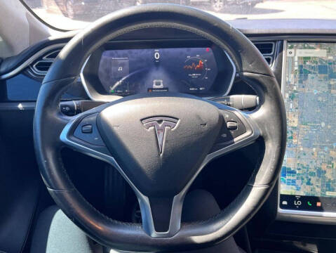 2015 Tesla Model S