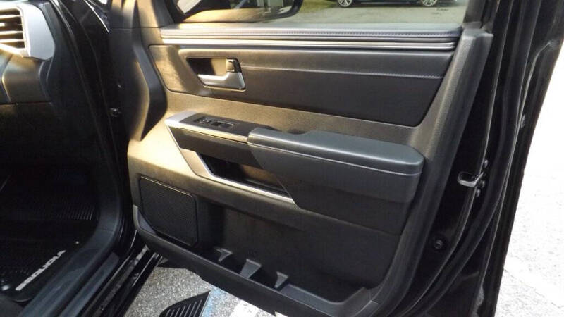 2023 Toyota Sequoia Platinum