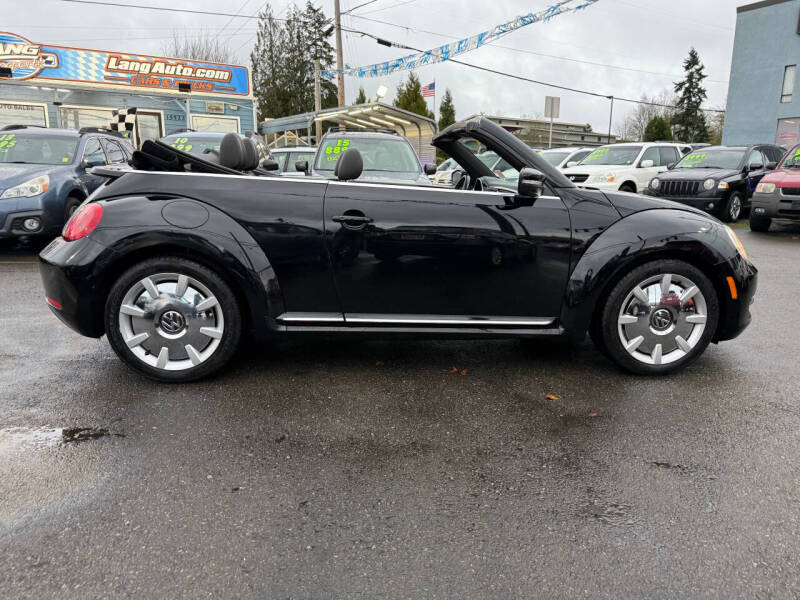2013 Volkswagen Beetle Convertible 2.5L 50s Edition