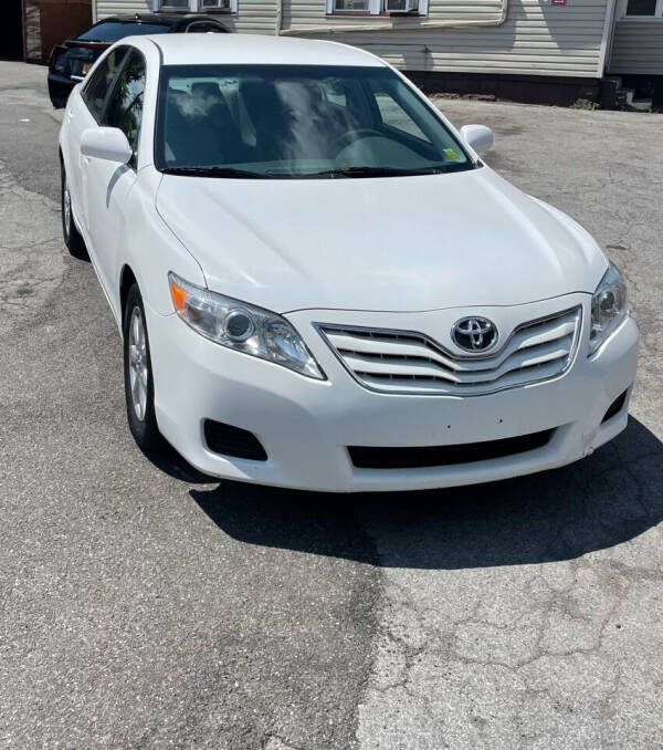 2011 Toyota Camry for sale at Lyell & Dewey Auto Inc in Rochester NY