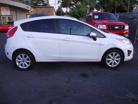 2013 Ford Fiesta SE