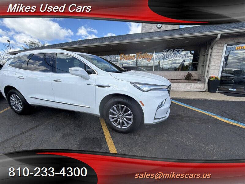 2023 Buick Enclave Essence