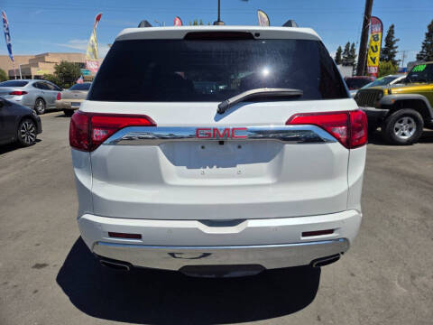 2018 GMC Acadia Denali
