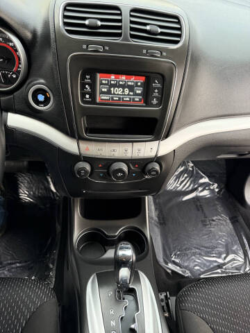 2019 Dodge Journey SE