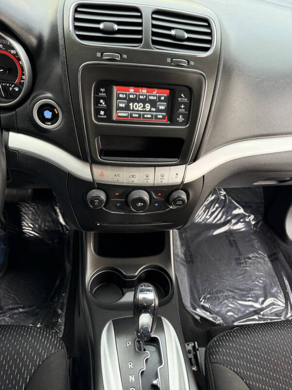 2019 Dodge Journey SE