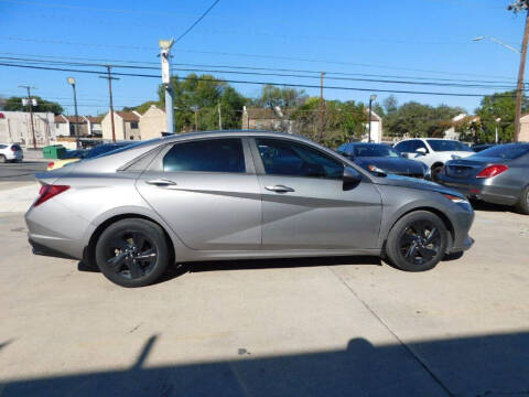 2023 Hyundai Elantra