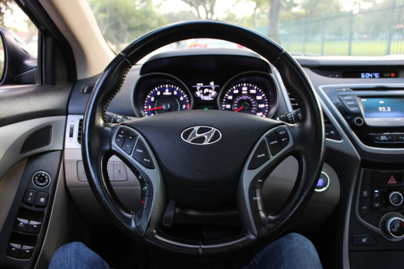 2016 Hyundai Elantra Value Edition photo 29