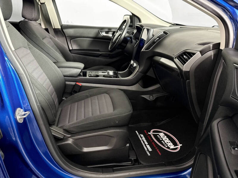 2023 Ford Edge SE