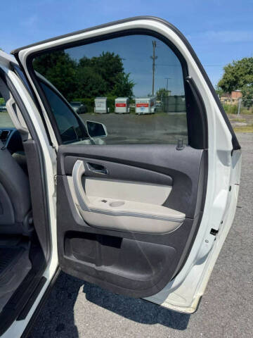 2011 GMC Acadia SLT-1