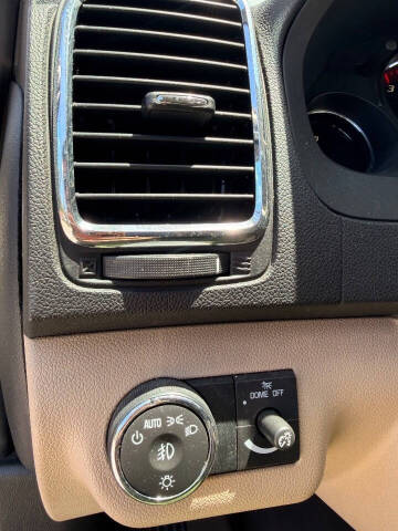 2011 GMC Acadia Denali