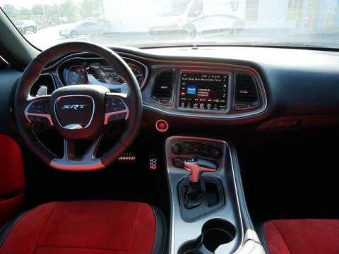 2015 Dodge Challenger SRT Hellcat