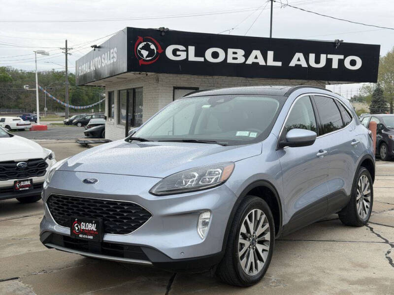 2022 Ford Escape Titanium