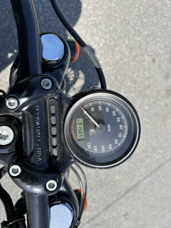 2012 Harley-Davidson XL1200X Model 48