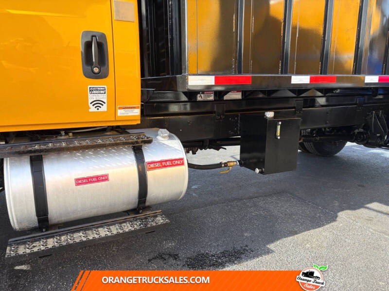 2019 International DuraStar 4300