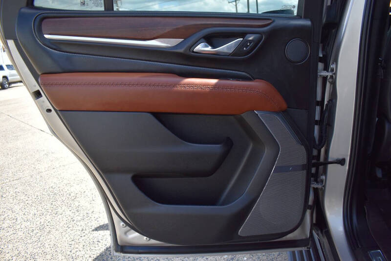 2023 GMC Yukon Denali Ultimate