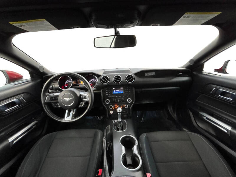 2015 Ford Mustang V6