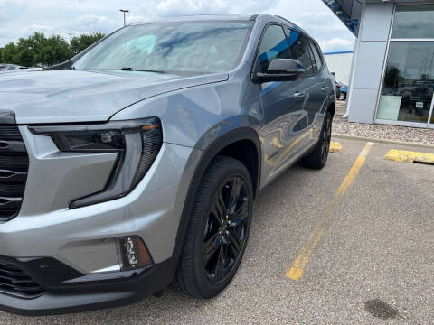 2024 GMC Acadia Elevation
