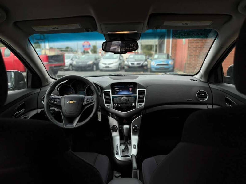 2015 Chevrolet Cruze 1LT Auto