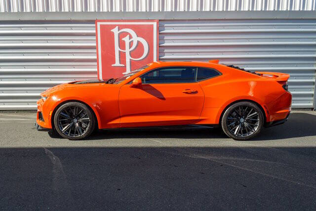 2019 Chevrolet Camaro 42