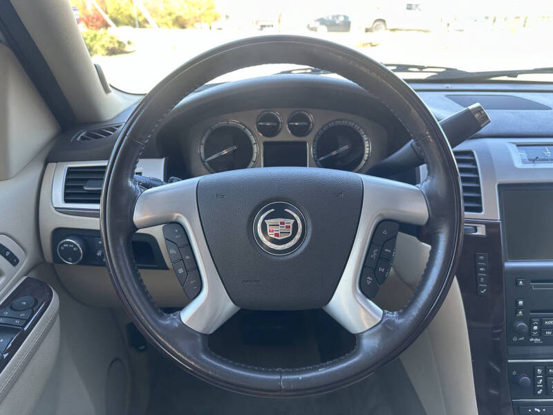 2010 Cadillac Escalade ESV Luxury