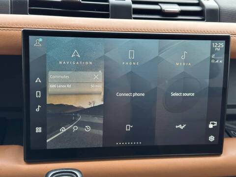 2023 Land Rover Defender 130 X-Dynamic SE