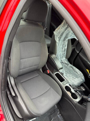 2017 Chevrolet Cruze LT Auto