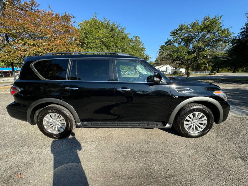 2019 Nissan Armada SV photo 3