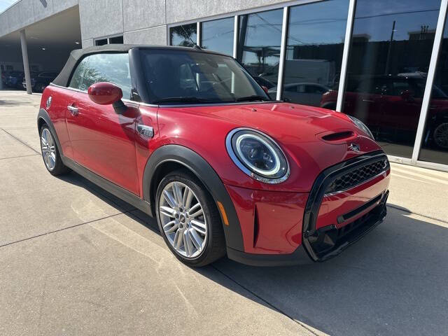 2024 MINI Convertible for sale at Gregg Orr Pre-Owned of Destin in Destin FL