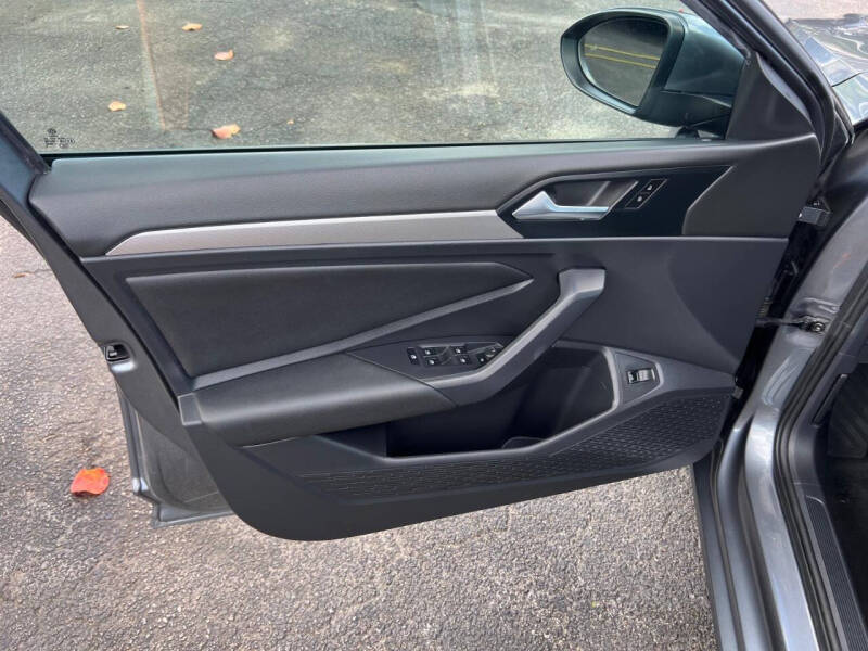 2019 Volkswagen Jetta SE