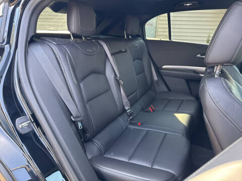 2020 Cadillac XT4 Premium Luxury