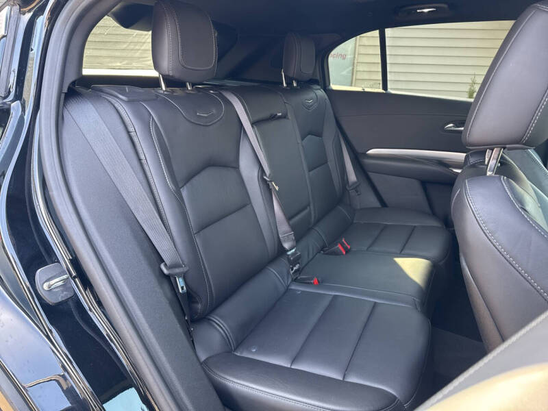 2020 Cadillac XT4 Premium Luxury