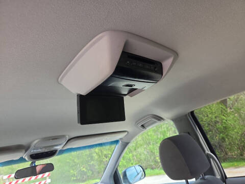 2005 Toyota Sienna LE 7 Passenger