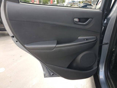 2021 Hyundai Kona SEL Plus