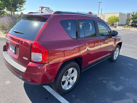 2012 Jeep Compass Latitude
