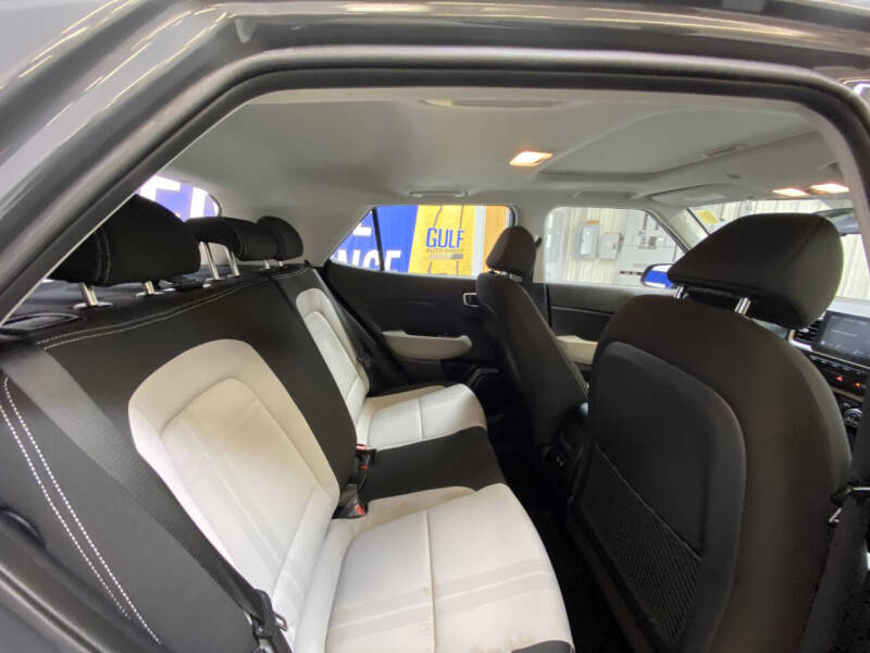 2024 Hyundai Venue SEL