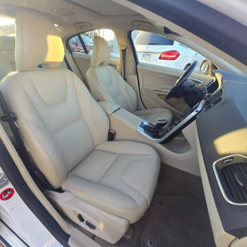 2015 Volvo S60 T5 Premier