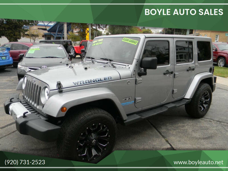 2015 Jeep Wrangler Unlimited Sahara's photo