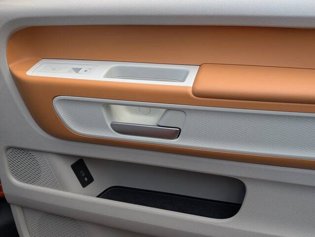 2025 Volkswagen ID. Buzz Pro S Plus