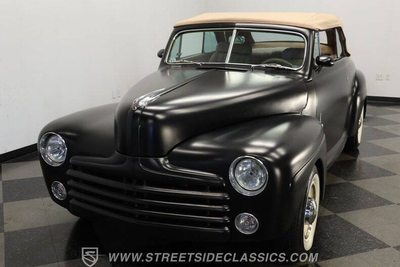 1946 Ford Deluxe