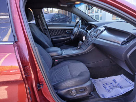 2014 Ford Taurus SEL