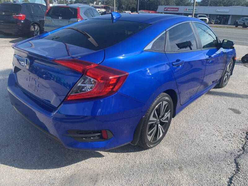 2018 Honda Civic EX-T photo 7