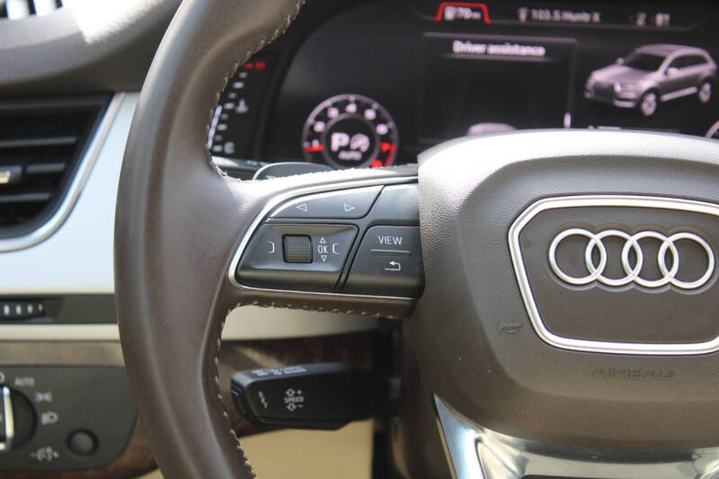 2018 Audi Q7 2.0T quattro Premium Plus