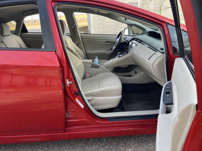 2012 Toyota Prius Two